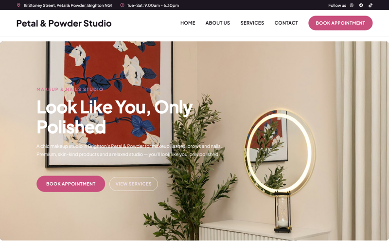Makeup Studio template preview